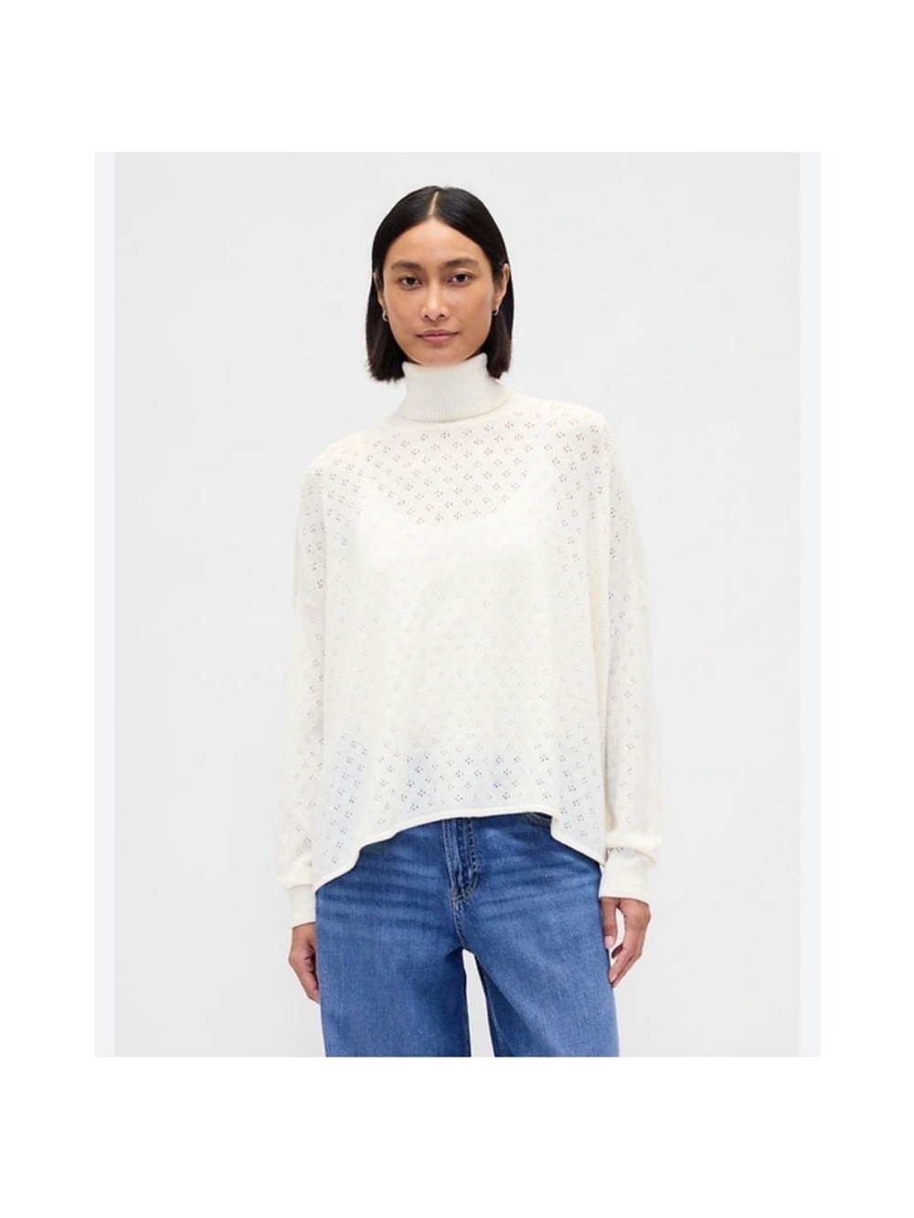 GAP Cream Turtleneck Eyelet Pullover Sweater
